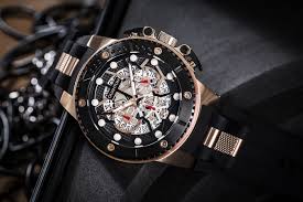 Quantum Watches Adli Kullanicinin Quasar Hunter Chronograph Panosundaki Pin