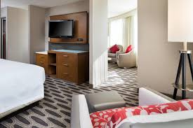 Courtyard Minneapolis Downtown Executive King Suite Enjoy Beautiful Rooms Minneapolis Downtown Downtown Courtyard