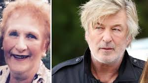 Muere la madre de Alec Baldwin, a los 92 años