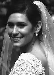 Miss Currie and Mr. Folsom wed August 4, 2007 in Atlanta