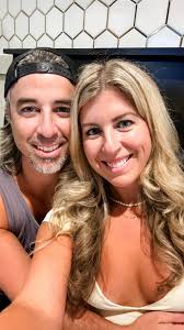 It’s date night y’all 👀😍 #dateyourspouse #datenight  #highschoolsweethearts