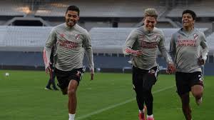 Jun 24, 2021 · e n medio de la pretemporada en orlando, marcelo gallardo recibió una dura noticia por parte de la conmebol y es que jonathan maidana no jugará la serie contra argentinos juniors. Formaciones De River Y Argentinos Hoy Copa Libertadores As Argentina