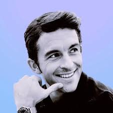 Jonathan Bailey Daily ✨ (Fanpage)