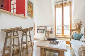 Charmant Studio Canal Saint Martin Appartements A Louer A Paris Ile De France France Louer Un Appartement Decoration Maison A Louer