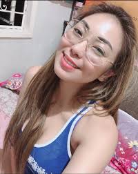 her name drives me insane... ❤️