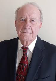 Beth Kloos's Instagram, Twitter & Facebook