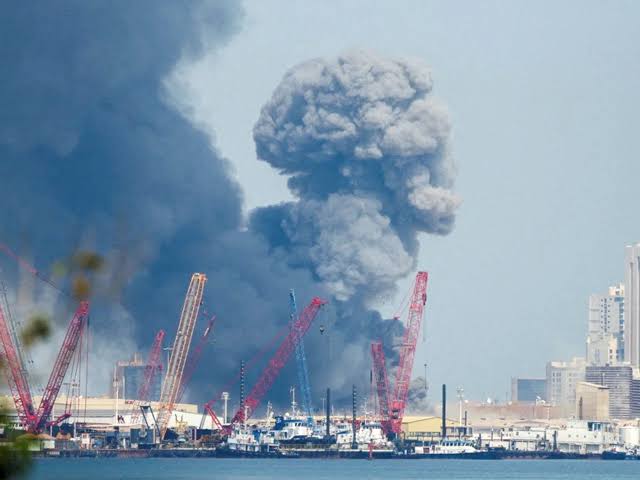 Iran strikes US bases after fresh American attacks - Daily Times