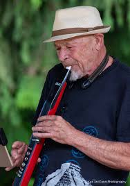 Bogey free and thriving 💪 Xander Schauffele joins two others at T2 at the  Baycurrent Classic.