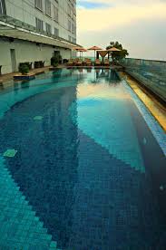 Jw Marriott Medan Swimming Pool