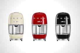 Lavazza coffee machines ukeg nitro. Growlerwerks Ukeg Nitro Cold Brew Coffee Maker Men S Gear