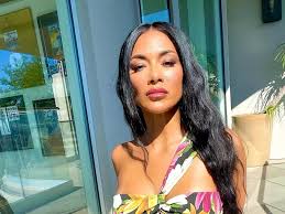 Nicole Scherzinger shows off figure in tiny bralette - Daily Star