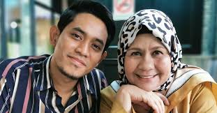 Fauziah ahmad daud — senyum mesra 02:34. Tiada Masalah Bekerja Dengan Fauziah Ahmad Daud Khai Bahar Tak Mahu Masuk Campur Hal Lain
