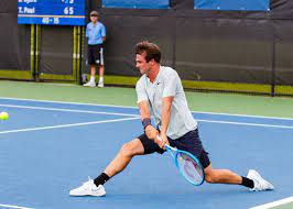Classic runners from the iconic 574, 420, 247, 996 to the streamlined 410, in vibrant colours for men, women and kids. What Racquet Does Tommy Paul Use Tommy Paul S Racquet