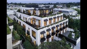 In A Melbourne Australia S Tony Suburb Of Toorak A New Two Story Penthouse Mansion Global Millionaire Homes Mansions Pent House