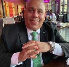 Amazing Day with the Sergeants Benevolent Association Outreach Toy  Distribution. Seen here with the SBA Housing Delegate Sgt Garrett. Thank  you for your Leadership SBA President Ed Mullins. @SBANYPD @SBA_president  @vincesba @JGattoSBA @