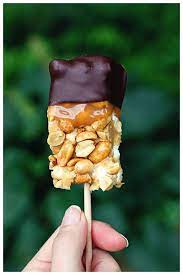 These Homemade Salted Nut Roll Bars Are Perfectly Salty Sweet Recipe Fair Food Recipes Nut Rolls Chocolate Dipped