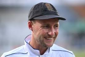 England struggle for wickets