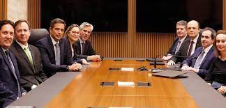 The copom's decision should be announced this wednesday, around 18:00. Comeca Hoje Reuniao Do Copom Que Pode Baixar A Taxa Selic A 2 Economia R7 Economize