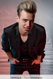 Man hat männer gesehen, die die unglaublichsten muster an ihrem hals schaukelten. Frisuren Herren Mittellang 2016 Mit Tolle Frisurenkatalog Eu