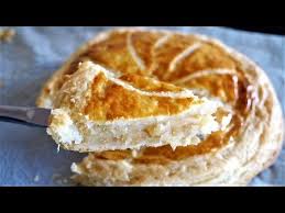 Galette Des Rois Pommes Fondantes Recette Facile Pour 4 Personnes Galette Des Rois Recette Galette Des Rois Galette Des Rois Frangipane