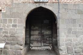 Narayan Darwaja in Pune | Atlas Obscura