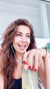 Thalia Vasquez's Instagram, Twitter & Facebook