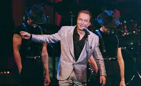 Er Komt Geen Uitvaart Voor De Overleden Zanger David Cassidy Zo Heeft Zijn Familie Via Een Woordvoerder Laten Weten David Cassidy David Favorite Celebrities