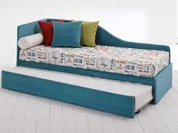 Questo letto é solido con questa struttura in legno di pino e le sue reti a doghe. Letto Singolo Con Secondo Estraibile O Con Cassetti