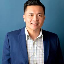 Caleb Love with the clutch 3! UNC beats Duke!!