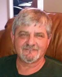 Laura Czerwonka's Instagram, Twitter & Facebook