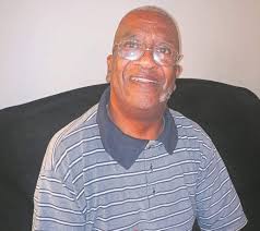 REST IN PEACE: TOMMY SAAIDEN Maar wie is of was Tommy Saaiden? Tommy  Saaiden was een van die eerste, of dalk die eerste persoon, wie in die  openbaar opgetree het met "back