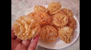 قريوش الوردة حلوة جزائرية معسلة Youtube Food Recipies Arabic Sweets Recipes Food