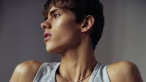 Jason Poisson's Instagram, Twitter & Facebook