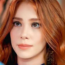 Por qué la pequeña hija de Barış Arduç llamó madre a...Ver más