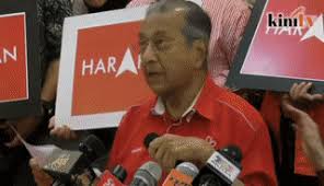 Jun 19, 2021 · in the next round and final survey at phase 3, the top performers from phase 2 will be competing with the 'tier one' leaders like (in alphabetical order) ahmad zahid hamidi, anwar ibrahim, lim guan eng, mahathir mohamad, mahiaddin yassin (for supporters who want him to continue for another term) and najib razak. Malaysia Boleh Prime Minister Muhyiddin Yassin Will Tender His Resignation To The Yang Di Pertuan Agong Tomorrow Page 4 Hardwarezone Forums