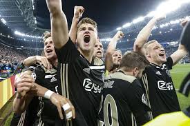 Hemen misli.com'a üye ol, iddaa heyecanını misli.com'da yaşa. Superfit Ajax Draait Juventus Dol En Plaatst Zich Voor Halve Finales Champions League Om Het Klimaat Te Sparen Moeten We Korter Douchen De Volkskrant