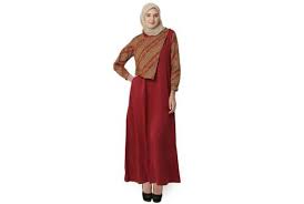 1.1 #1 kombinasi warna monokrom. 6 Model Gamis Batik Keren Dan Elegan Pasti Suka