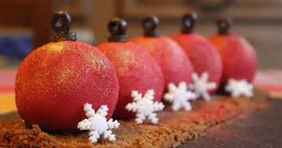 Entremets Boules De Noel Vanille Pommes Caramel Speculoos Dessert Noel Boule Recette Repas Noel Pomme Caramel