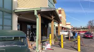 Officials Respond To Fire At Lowe S Foods In Winston Salem Myfox8 Com