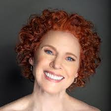 Eileen Erikson's Instagram, Twitter & Facebook