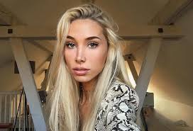 Lara Holtkamp (Model) Wiki, Biography, Age, Boyfriend, Family, Facts and  More