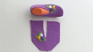 Cicek Motifli Islemeli Orgu Patik Yapilisi Cok Basit Kolay Hobiler Patikler Baby Knitting Patterns Orgu