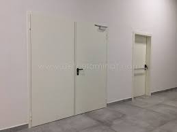 metal doors panosundaki pin