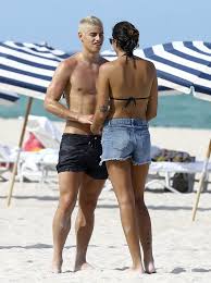 James rodriguez's full name is james david rodriguez rubio. James Rodriguez And His Wife Daniela Ospina In Miami Beach Popsugar Latina
