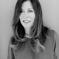 Debbie Gaspar's Instagram, Twitter & Facebook