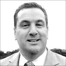 Peter Clements's Instagram, Twitter & Facebook