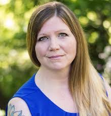 Deborah Wolf's Instagram, Twitter & Facebook