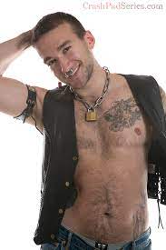 Ari Koyote - CrashPad Series