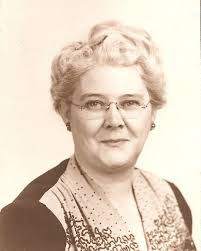 Esther Elizabeth “Tess” Hastings Cummins McIlvaine (1894-1974)