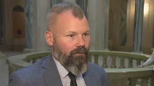 Sask. education minister says public health order would trump his directive 
